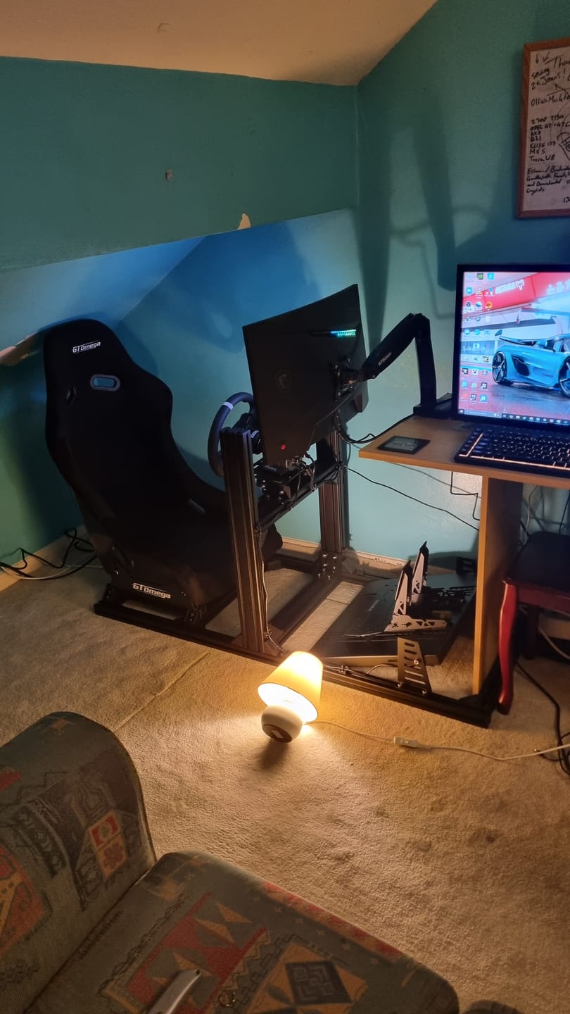 Customer photo review of MOZA RACING R3 Racing Wheel and Pedals for PC