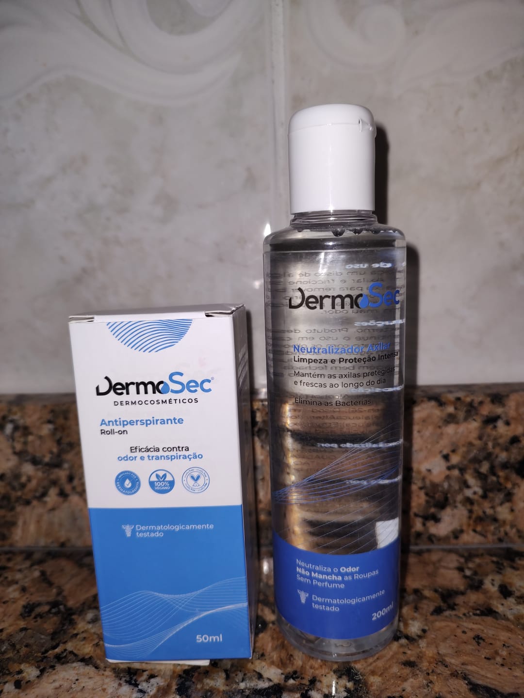 Customer photo review of Kit Axilas Secas & Sem Mau cheiro - Contra Suor Excessivo e Mau Cheiro