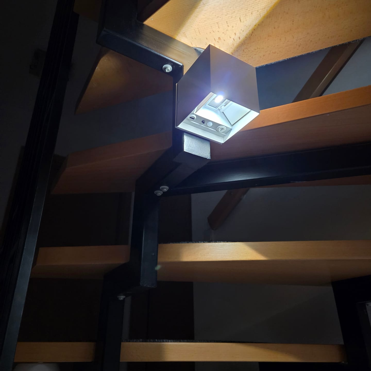 Customer photo review of Tap-Light® - THEÁ