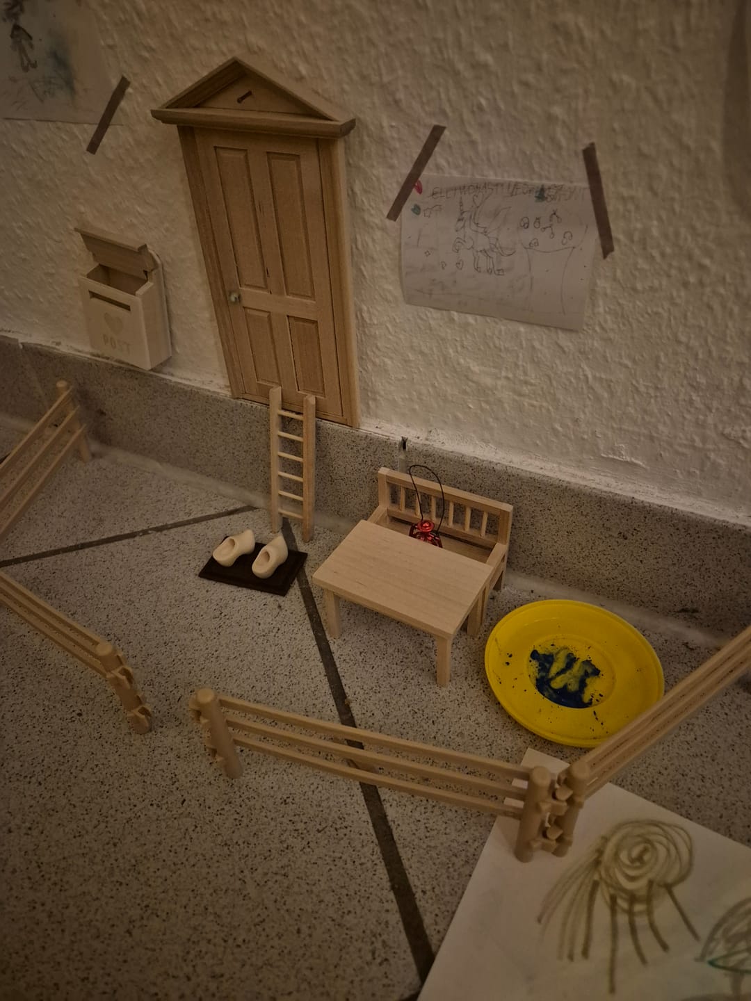 Customer photo review of Wichteltür Premium Set - das Rundum Sorglos Paket + Backset und Baustelle