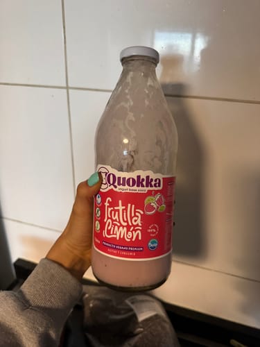 Customer photo review of Yogurt Vegano de Coco Pack 12 x 150gr. Mix Sabores
