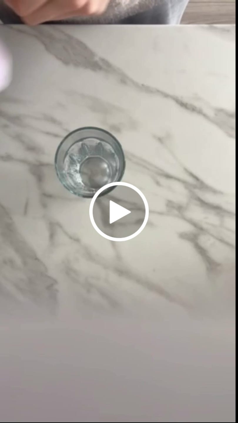 Customer video review of Maistinės skaidulos braškių ir juodųjų serbentų skonio, 250 g