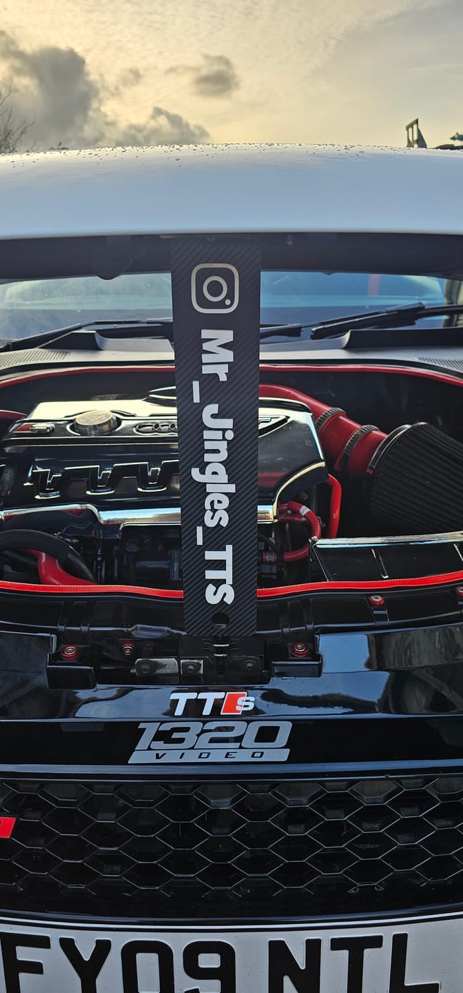Customer photo review of Custom Universal Bonnet Props (4D Acrylic)
