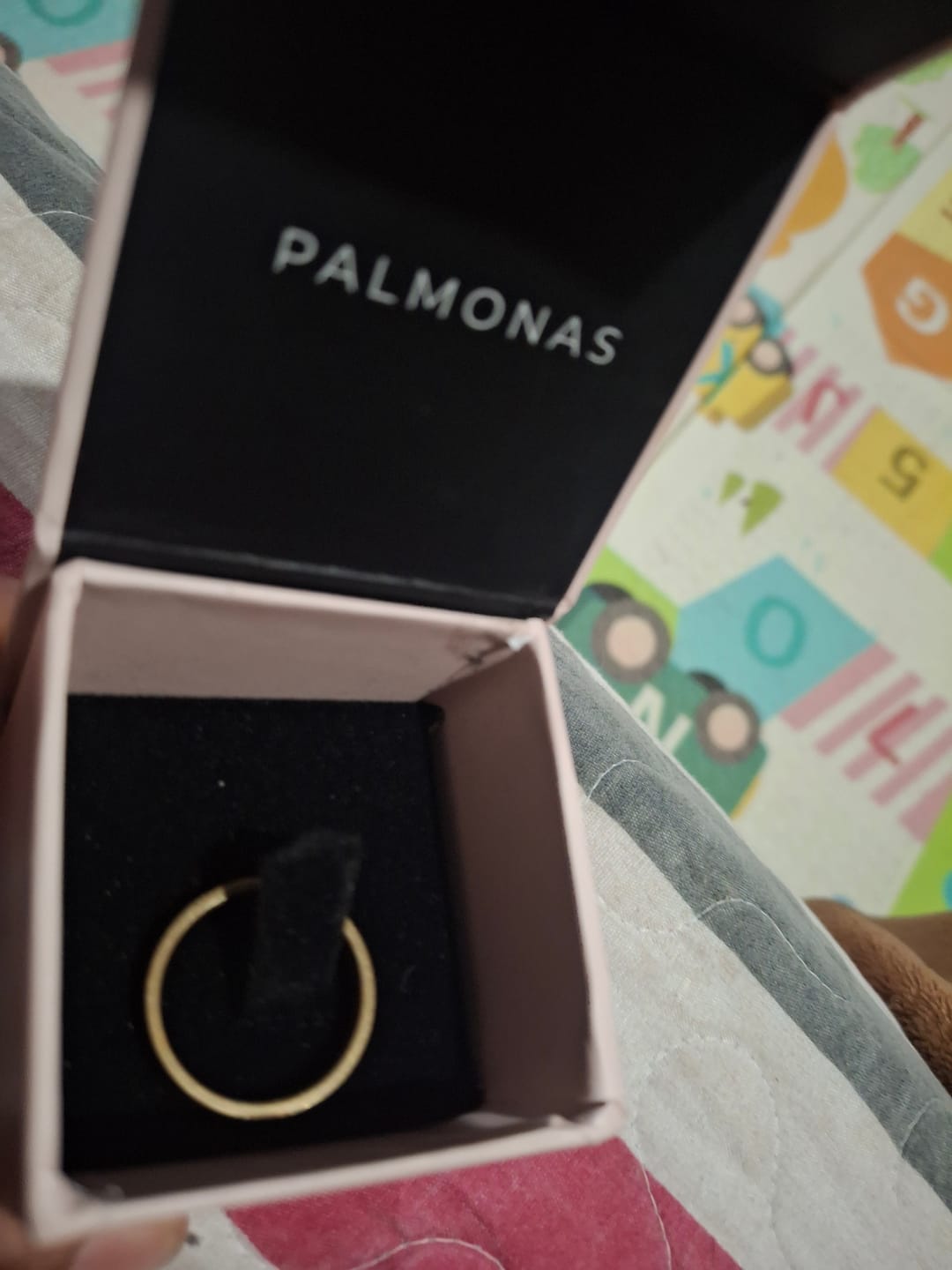 Customer photo review of Vintage Gold Band Ring