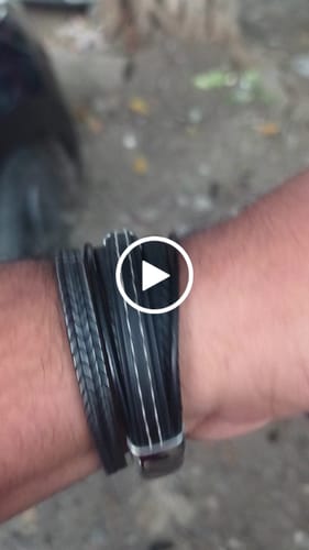 Customer video review of Classic Silver Chain Bracelet
