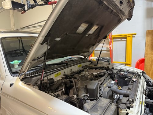 Customer photo review of 1996-2002 Toyota 4runner EZ Lift Hood Struts