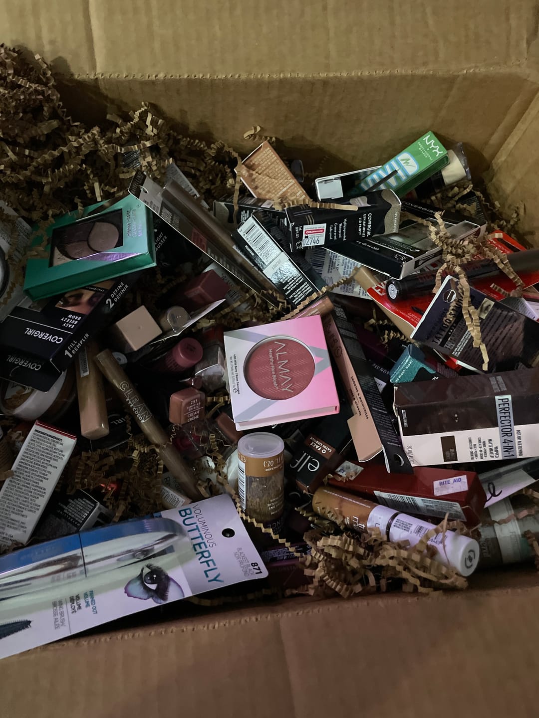 Customer photo review of DWI Cosmetic Premiun Mix  (Grade A ) (250 Pcs Lot)