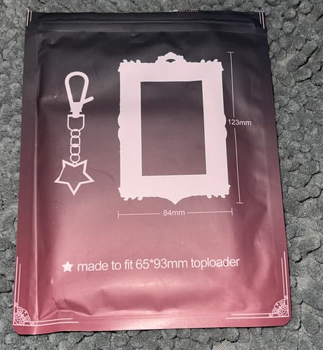 Packaging for the WORK OF ART FRAME PHOTOCARD HOLDER, showing the back with product dimensions.