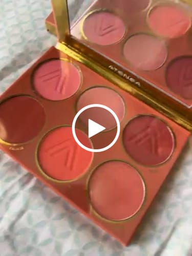 Customer video review of PALETA DE RUBORES ATEMPORAL | MAKEUP EXPERT