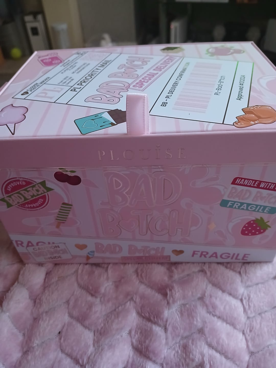 Customer photo review of P.Louise Bad Bitch Large Cube Box Bag
