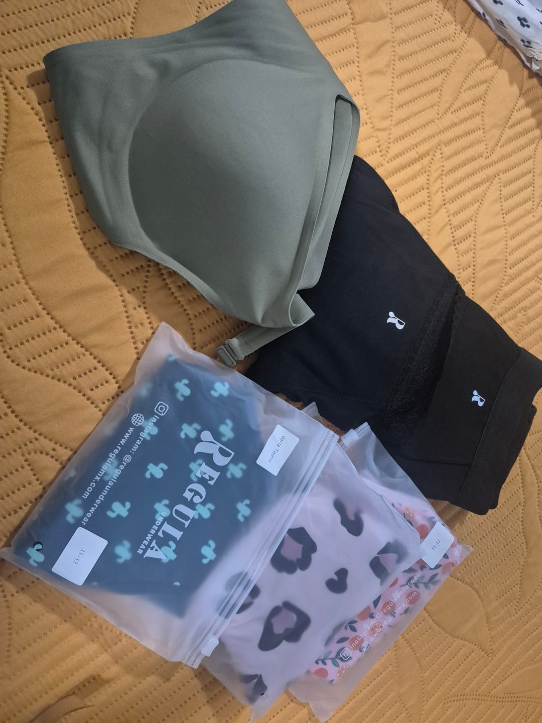 Customer photo review of Bra Sofía Verde
