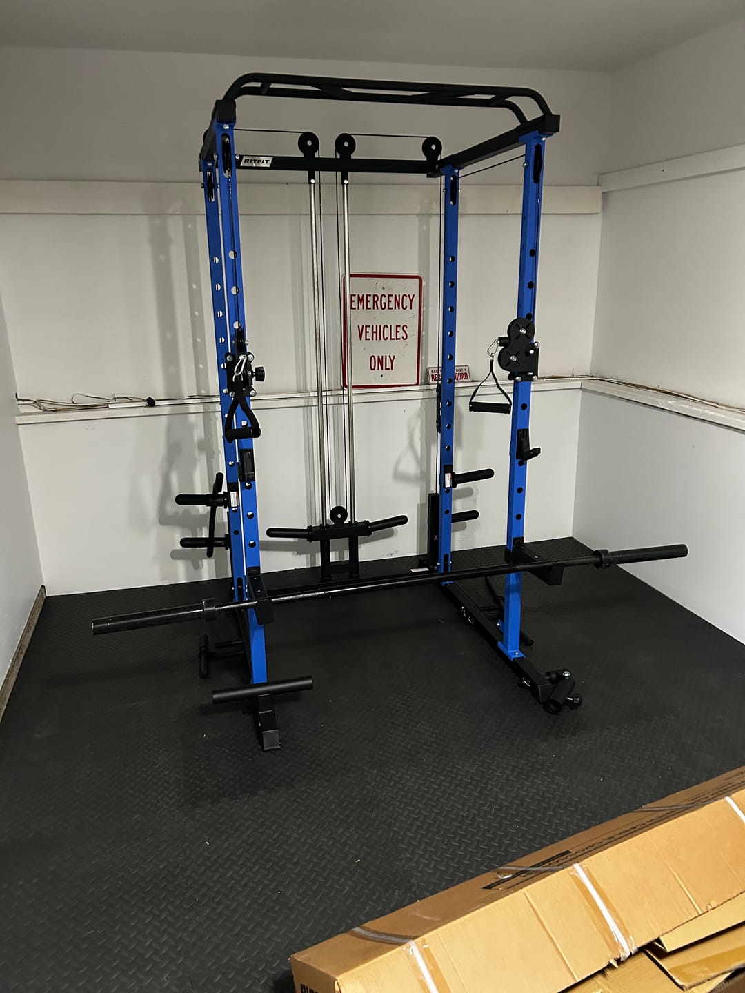 Customer photo review of RitFit PPC03 1000lbs Power Cage with Smooth Cable System