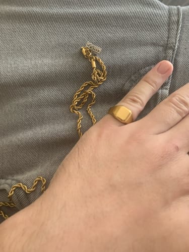 Customer photo review of Bague Chevalière : Le Respect (Édition Or)
