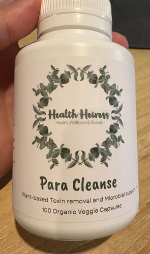 Customer photo review of Para Cleanse Capsules