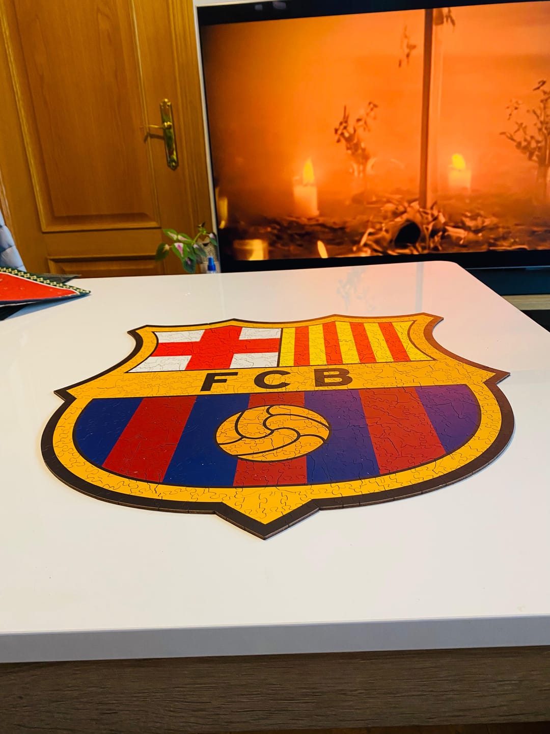 Customer photo review of FC Barcelona® Logo - Rompecabezas de Madera
