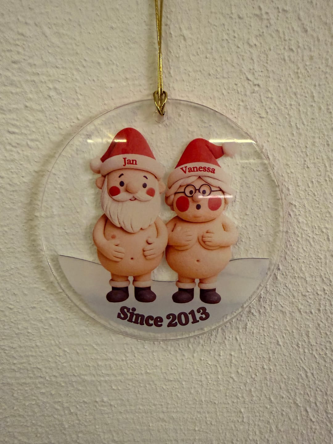 Customer photo review of Lustiges Paar Weihnachten mit Namen und Text - Personalisierter Baumschmuck