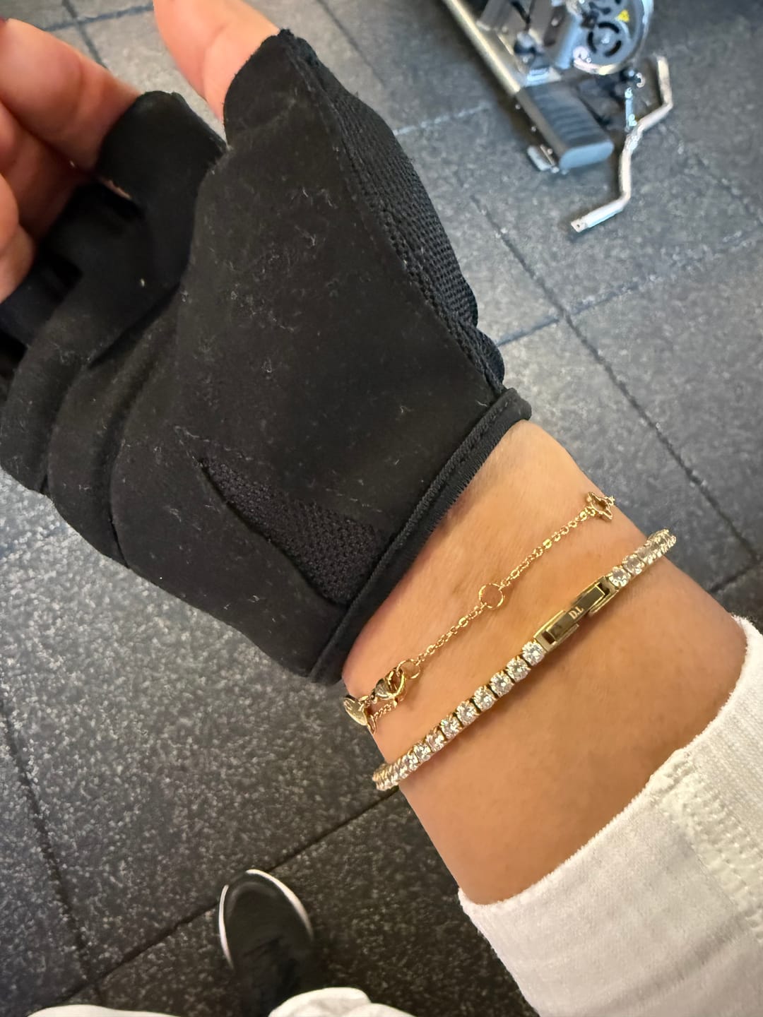Customer photo review of Multi Clover Bracelet