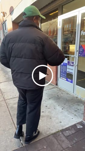 Customer video review of Maro Black