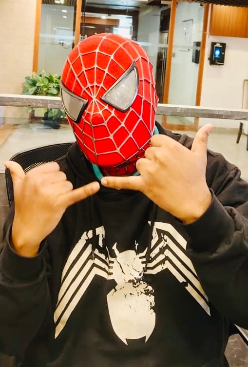 Customer photo review of Tobey Maguire Spider-Man Life Size Wearable Mask