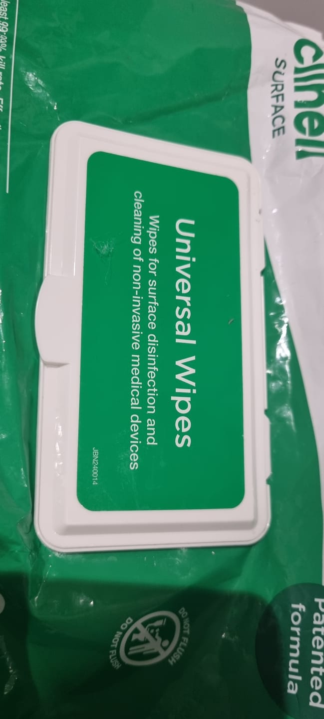 Customer photo review of Clinell Universal Wipes CW200