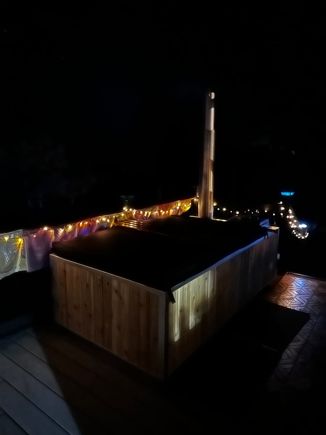 Customer photo review of Group Wood Burning Hot Tub