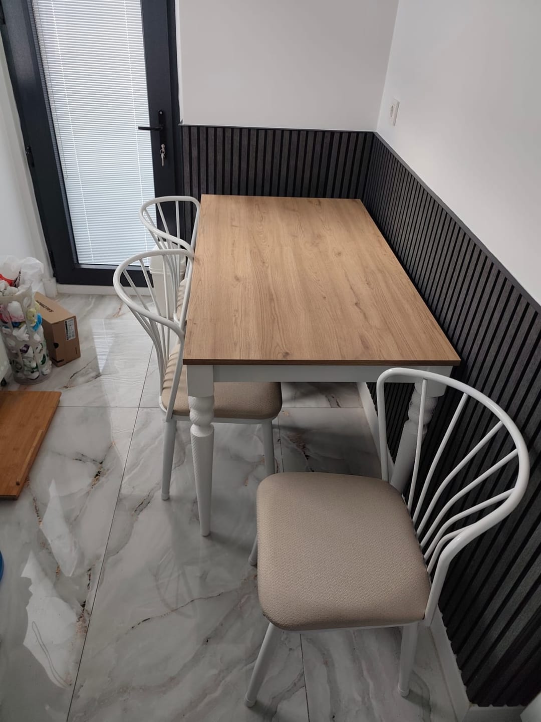 Customer photo review of Rani JC102 Mutfak Masa Sandalye Takımı Sepet Ceviz - Beyaz