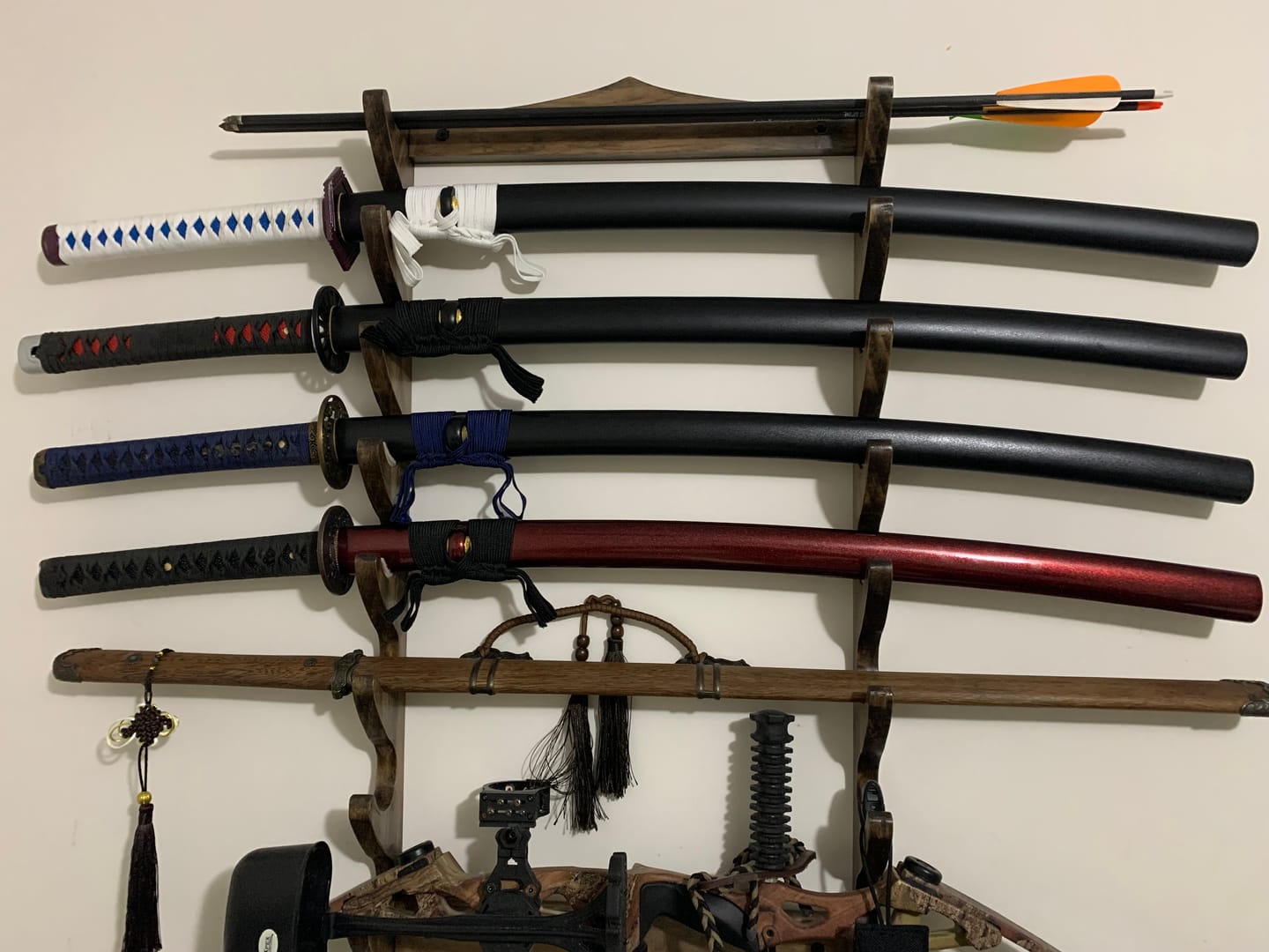 Customer photo review of The Giyuu Tomioka Handmade Katana Clay Tempered T10 Steel From Demon Slayer