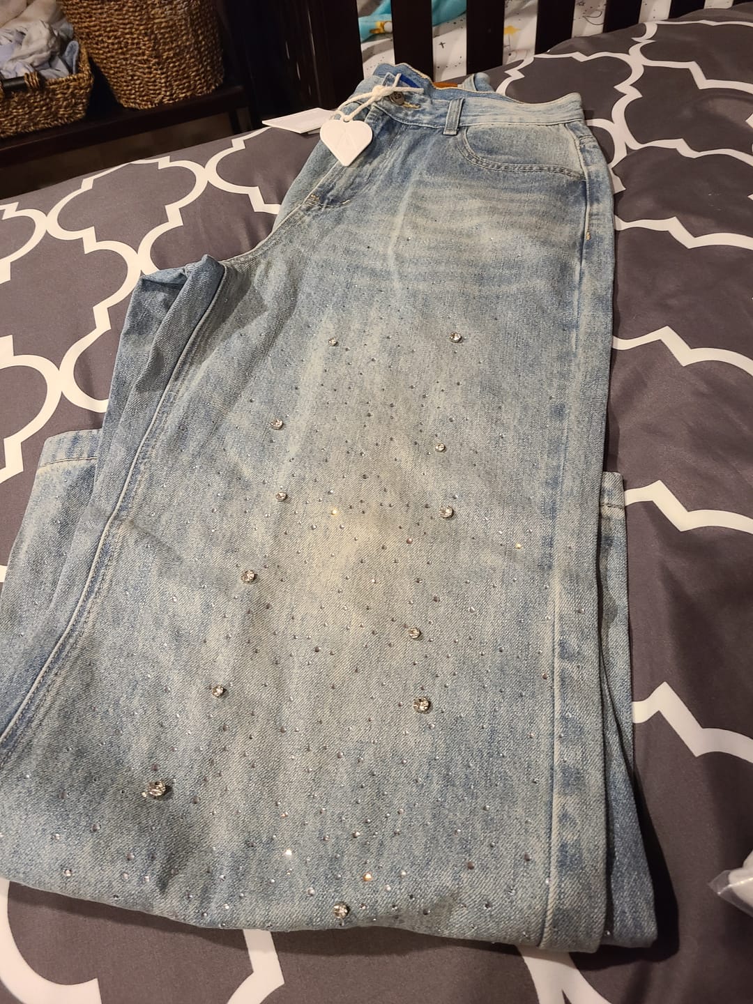 Customer photo review of Special Gift $35 Mystery Box【1 Piece Mystery Jeans】