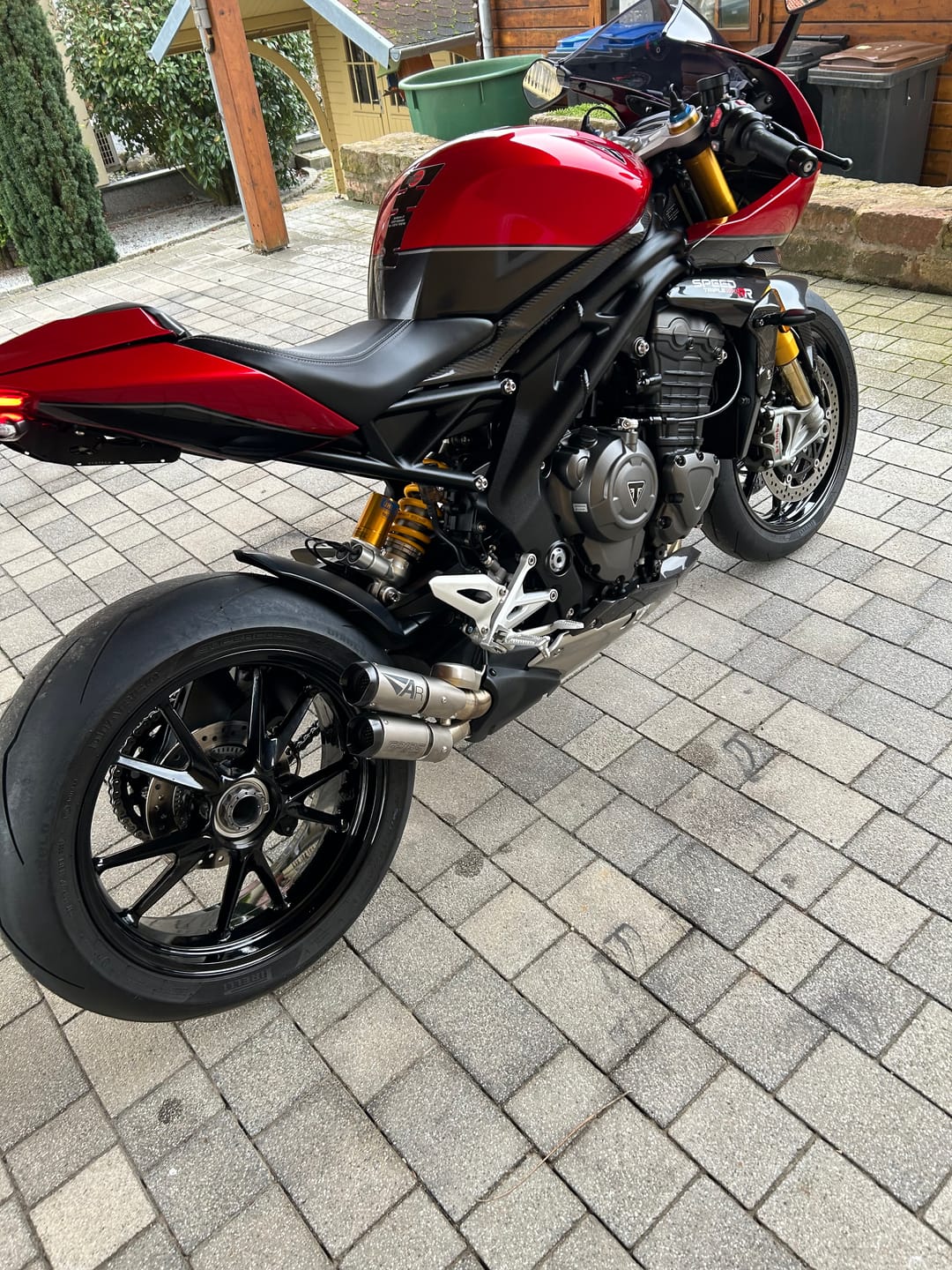 Customer photo review of Austin Racing GP1RS Mini | Slip-On | E-Nummer | passend für Triumph Speed Triple 1200 RR/RS - Modelle (2021-2024)