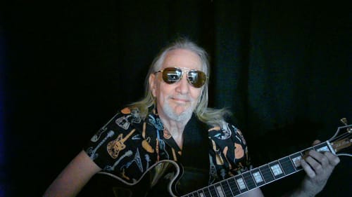 Customer photo review of [NEW] ZERO-G Pro: Guitar & Bass Strap