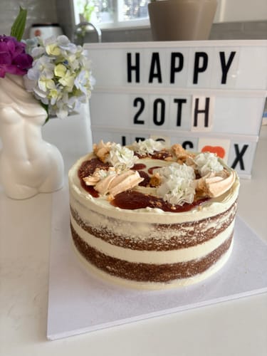 Customer photo review of vanilla & strawberry cake