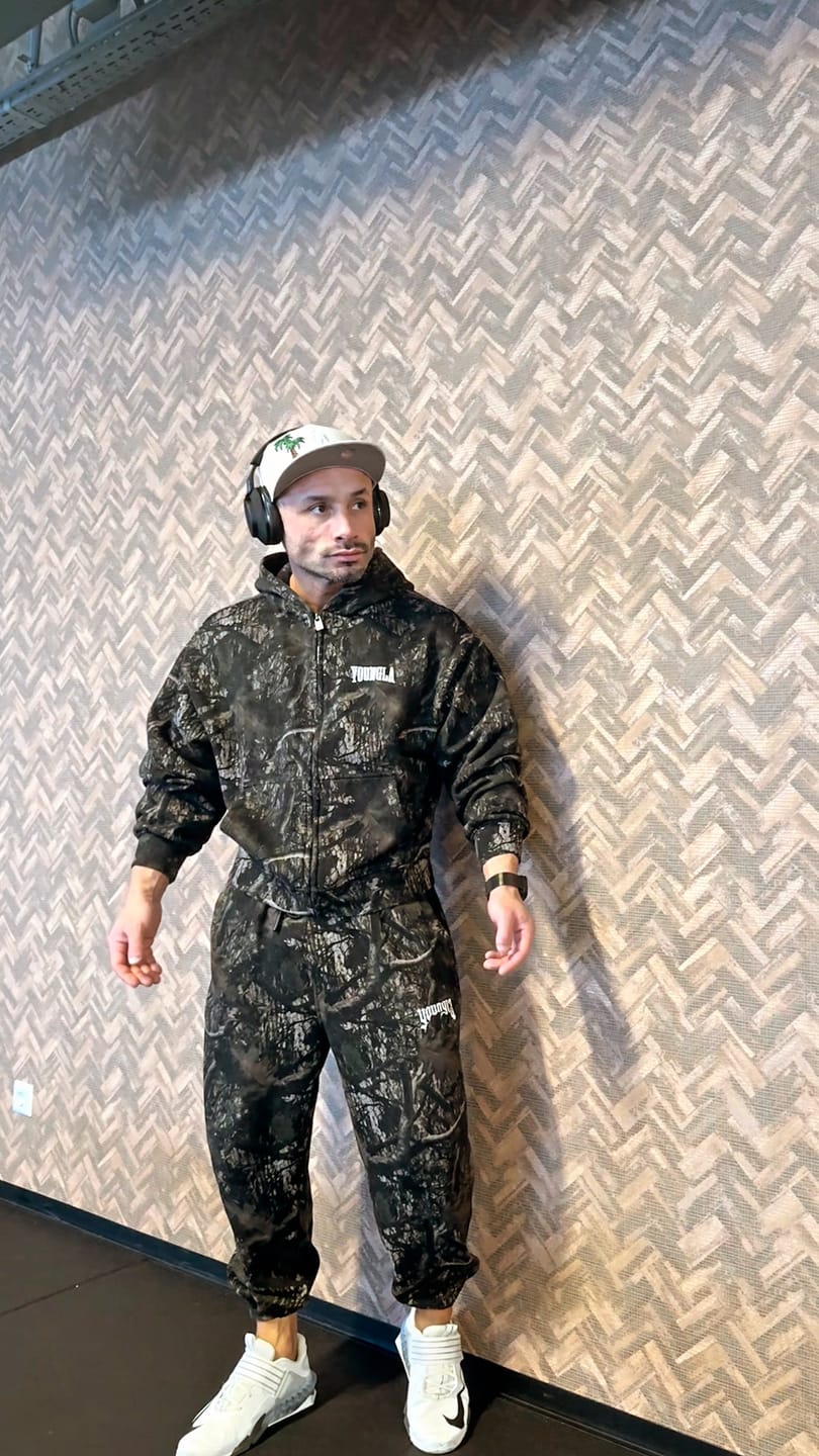 Customer photo review of 5062 - Heritage Zip-Up Hoodies
