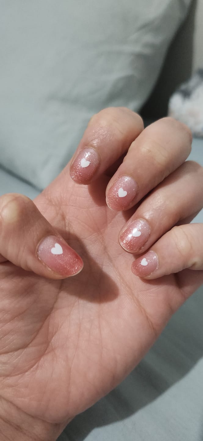 Customer photo review of Pink Heart  | Stickers de Esmalte