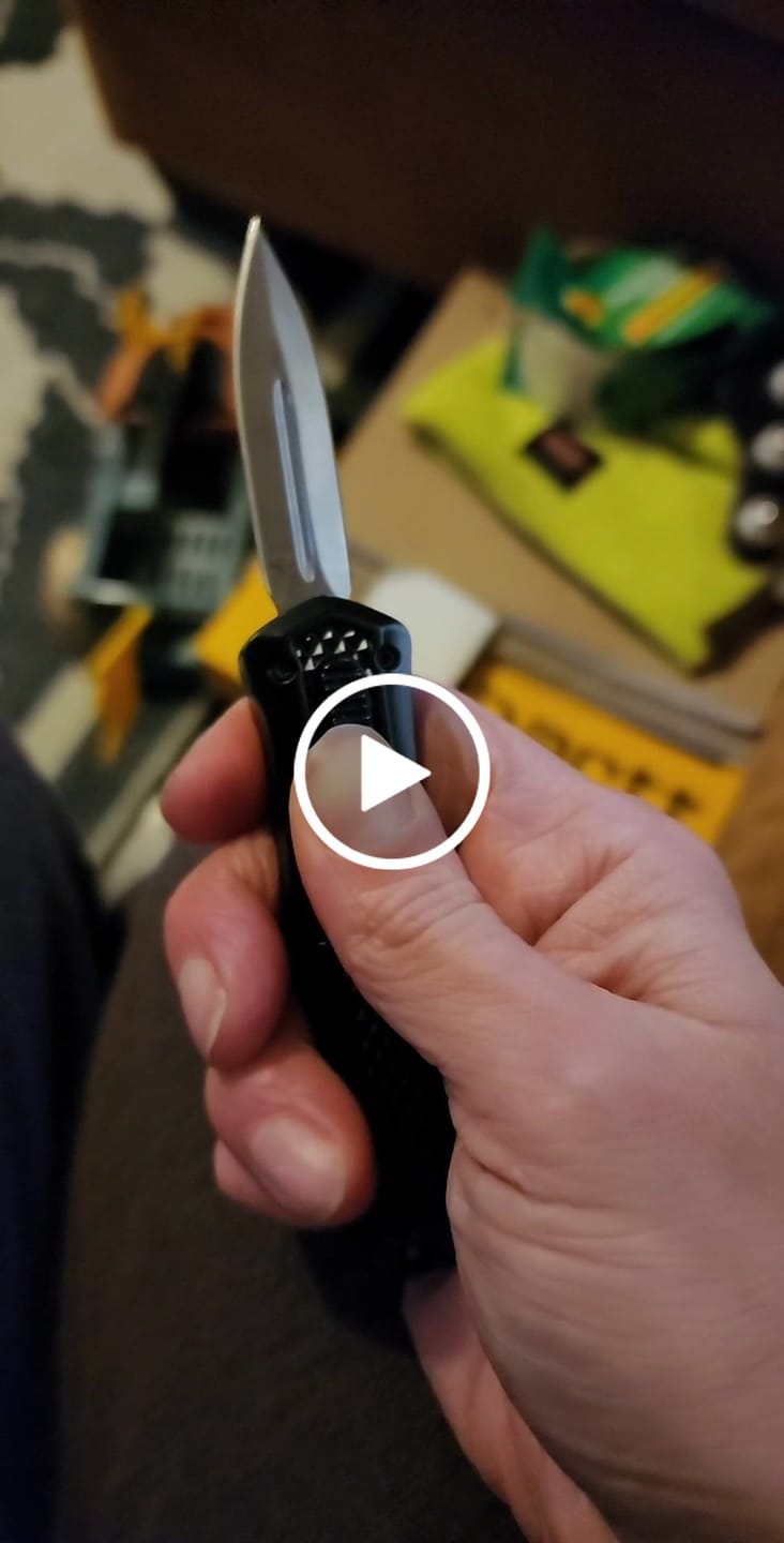 Customer video review of VT Black Rocket Mini OTF Knife
