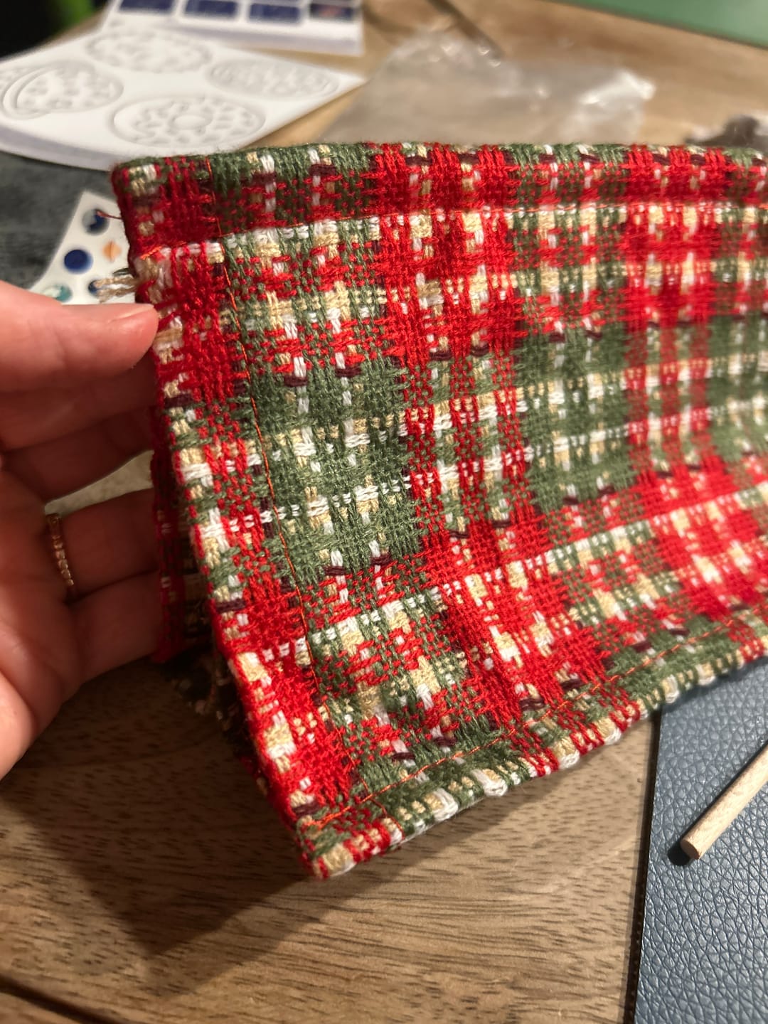Customer photo review of Wichteltür Zubehör Camping-Set – Zelt, Schlafsack & Mini-Teleskop für deinen Wichtel