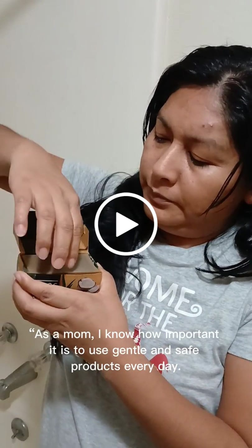 Customer video review of Shampoo Bar (unscented)