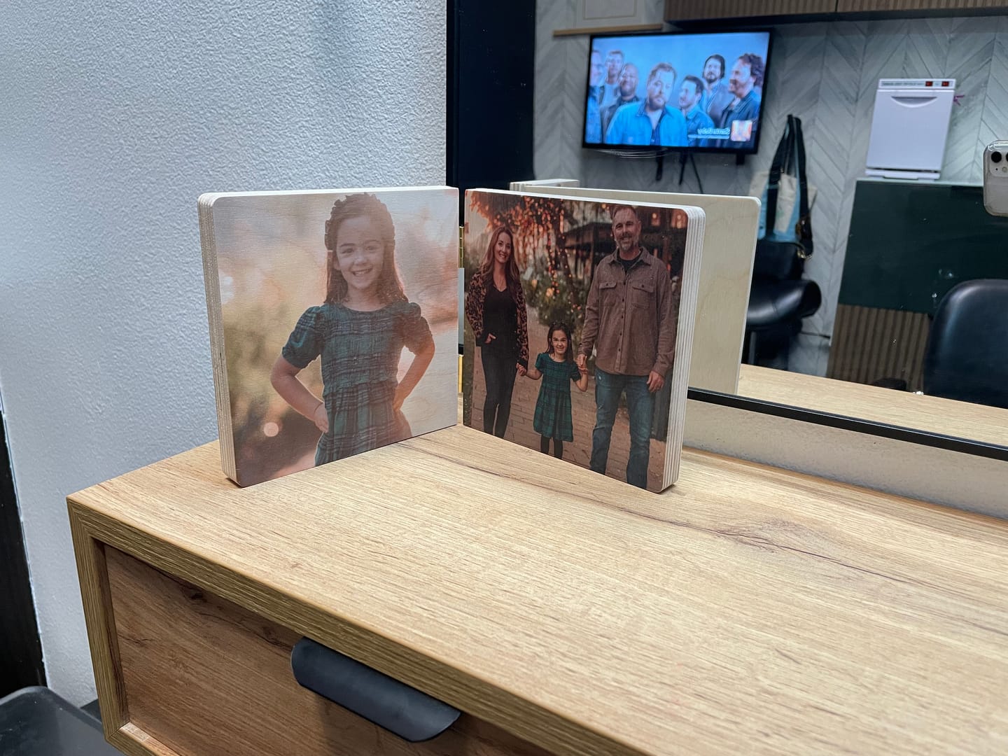 Customer photo review of 6x6 Photo Locket Wood Print