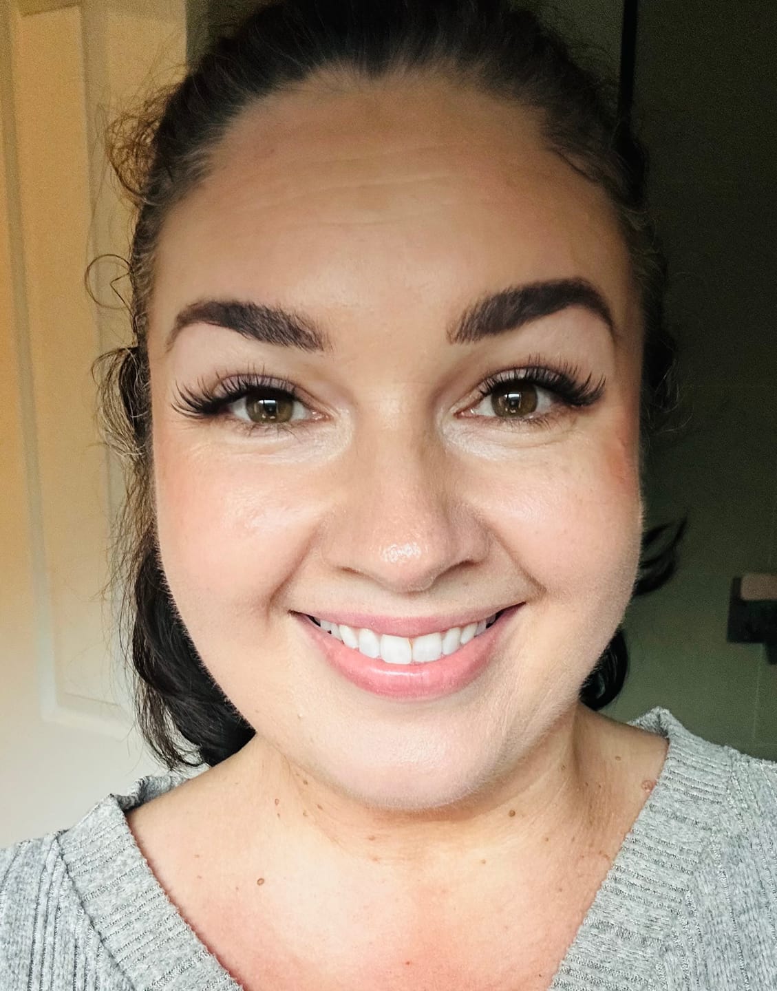 Customer photo review of Infinaluxe Customisable Lash Extensions (4 rows)