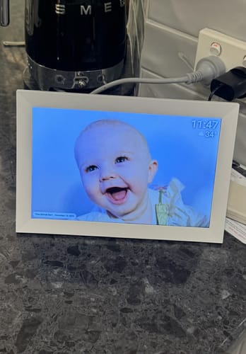 Customer photo review of Digital Photo Frame