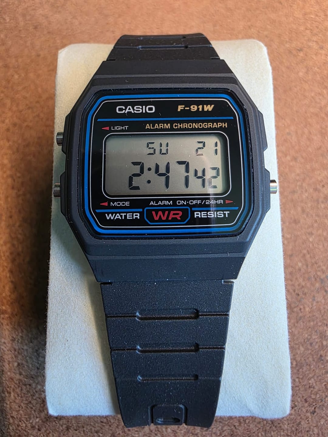 Customer photo review of Reloj Casio Vintage F-91W-1JH Packaging JDM