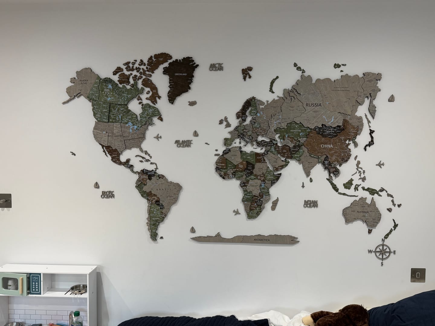 Customer photo review of 3D Wood World Map -Light Rustic