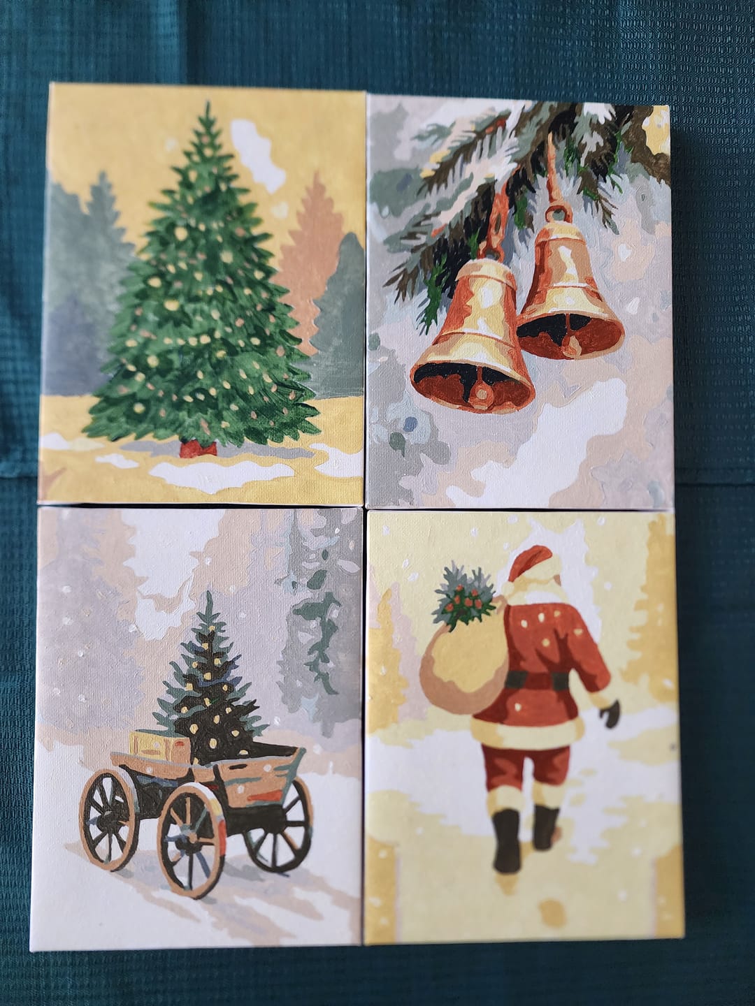Customer photo review of 6 Mini Paintings - Vintage Christmas Set