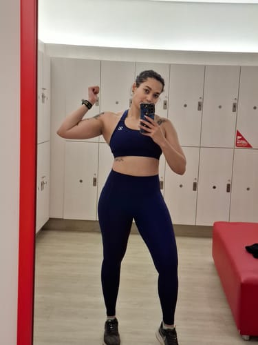 Customer photo review of Adjustable Strap High Impact Sports Bra & Pocket Leggings Set