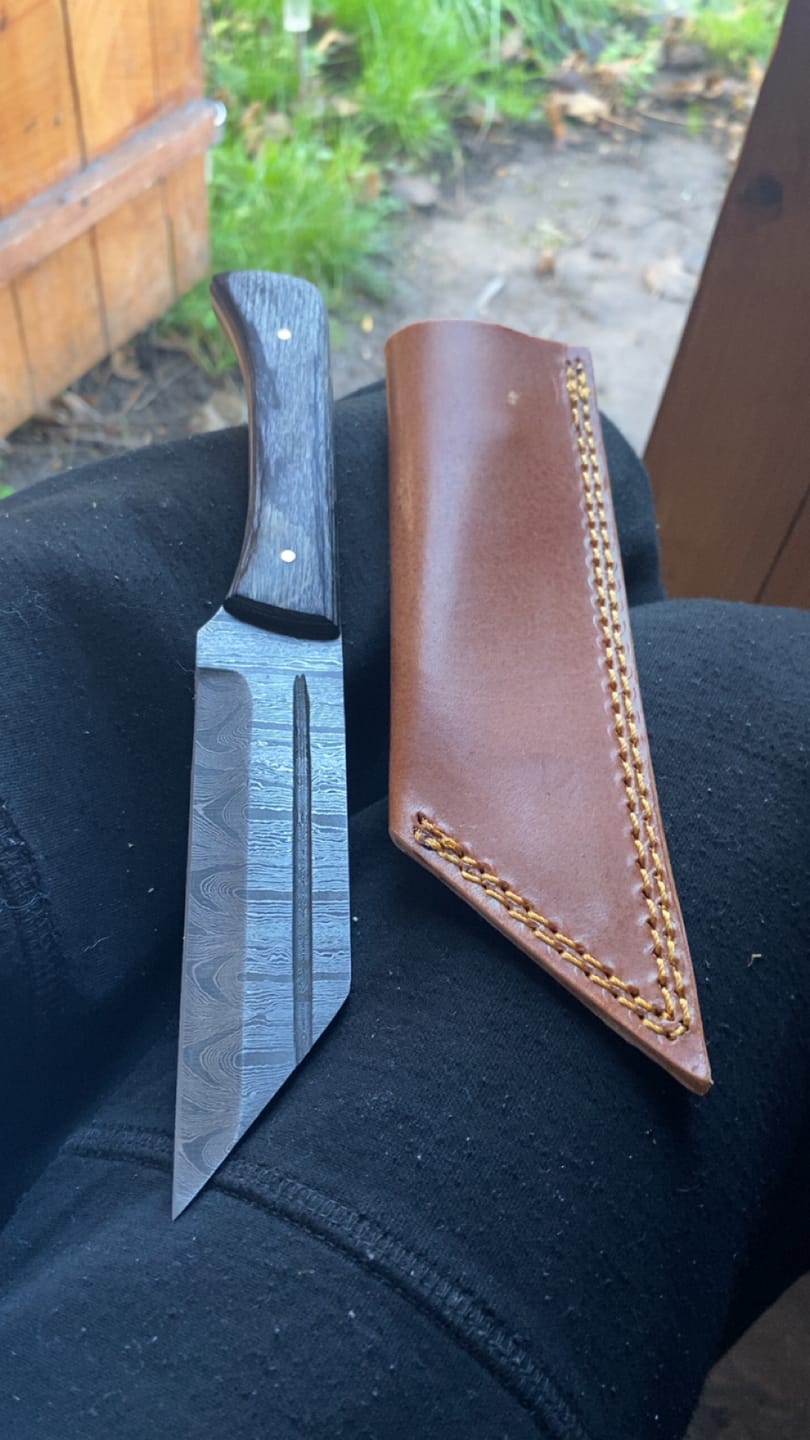 Customer photo review of Mystery Damascus Knife