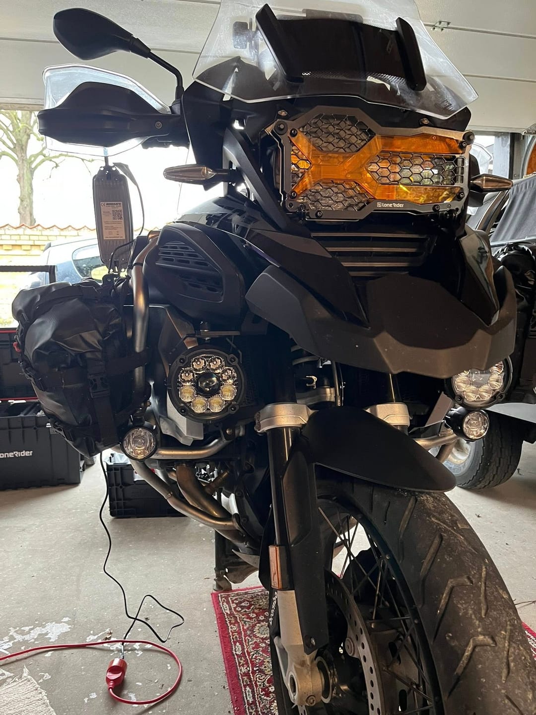 Customer photo review of Headlight Guard Kit BMW R1200/1250 GS / ADVENTURE LC (Liquid Cooled) - [Patent Pending]
