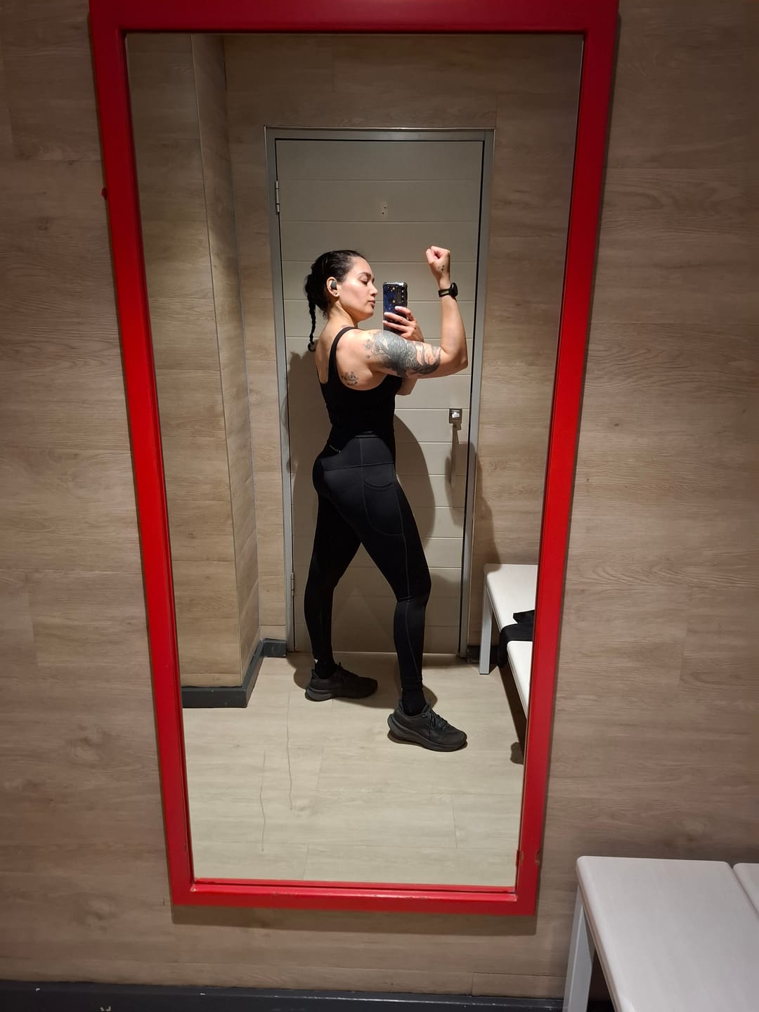 Customer photo review of Two Pieces Butt Shaping Activewear Sets