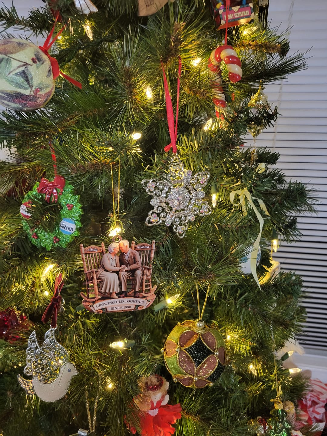 Customer photo review of Old Couple Sitting On Rocking Chairs Together Personalized Christmas Acrylic Ornament