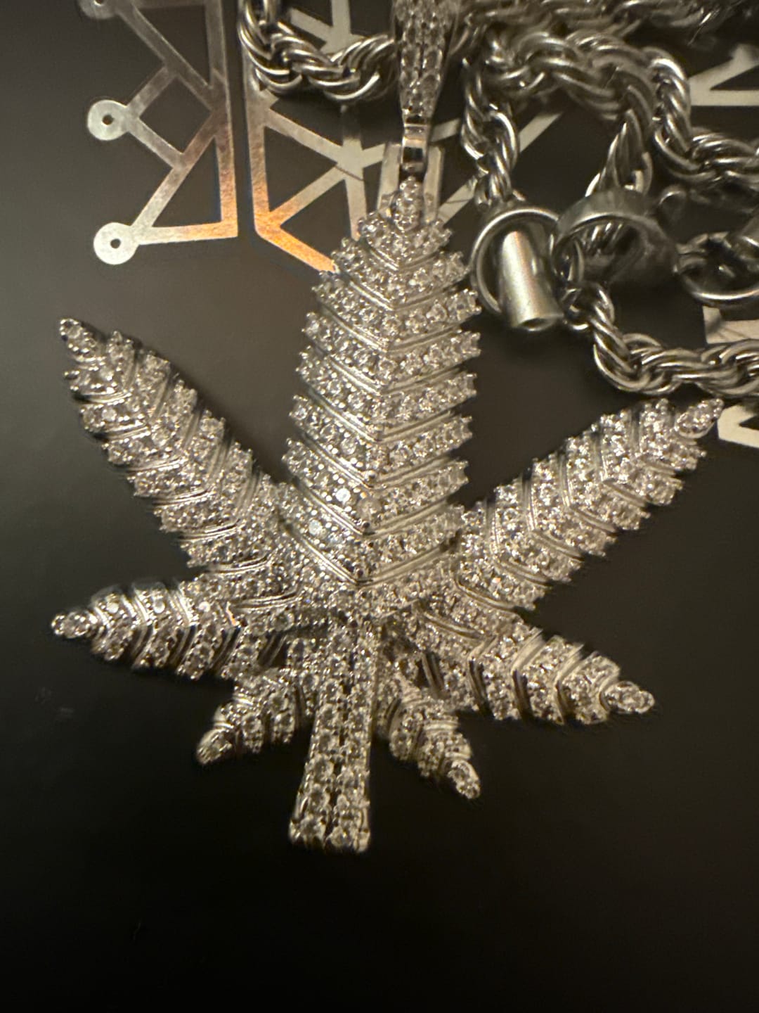 Customer photo review of Leaf Pendant - White Gold