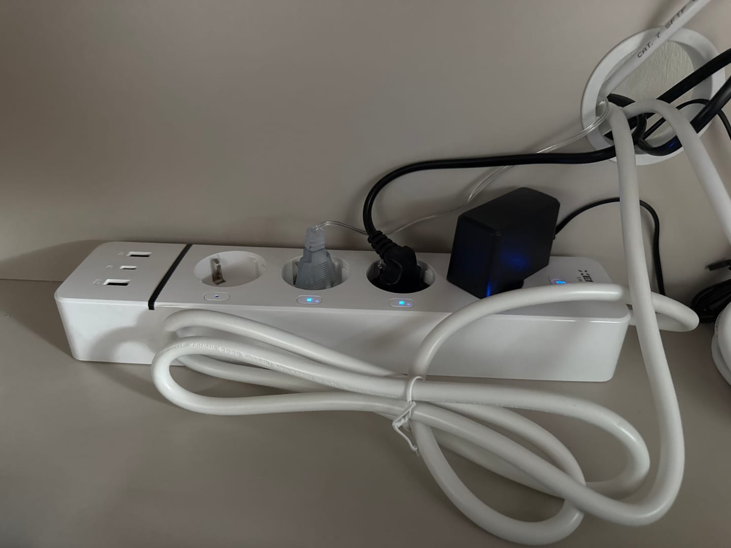 Customer photo review of Akım Korumalı Akıllı Çoklu Priz