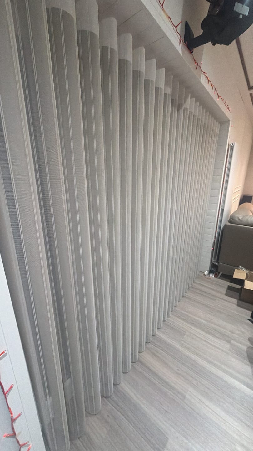 Customer photo review of Stripe Pumice Stone Day & Night Vertical Sheer 40cm